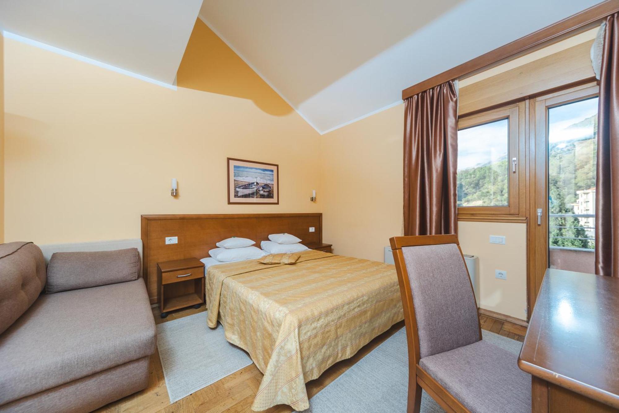 Hotel Stella Di Mare Budva Exterior photo